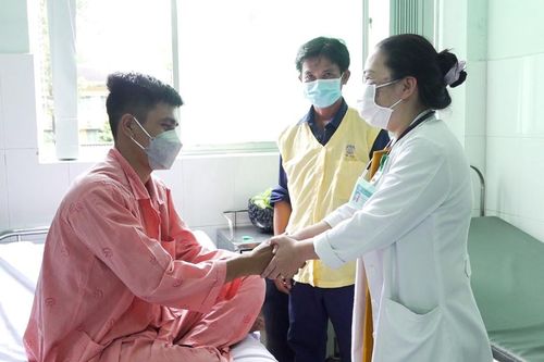 Vụ 4 công nhân ngạt khí khi nạo vét cống: 2 người đã được xuất viện