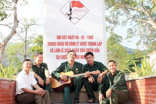 Vang mãi khúc quân hành