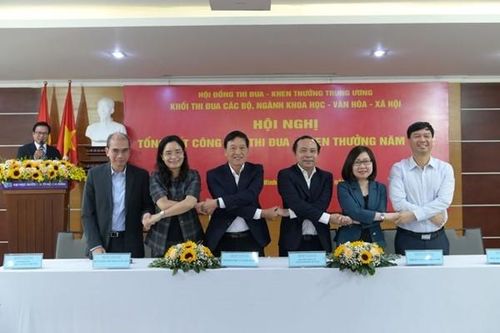 Khối thi đua các bộ, ngành Khoa học - Văn hóa - Xã hội gắn thi đua vào nhiệm vụ chính trị của đơn vị
