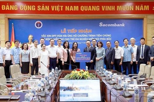 Thêm 258.000 liều vaccine 5 trong 1 tiêm chủng mở rộng miễn phí cho trẻ