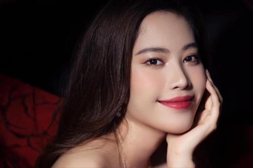 HOT: Nam Em xác nhận đang hạnh phúc bên tình yêu mới, chúc phúc cho cô ấy thôi