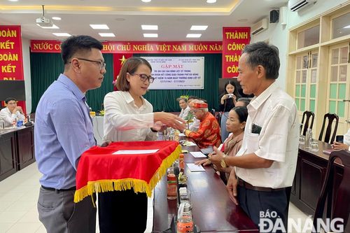 Tri ân các gia đình liệt sĩ người Công giáo