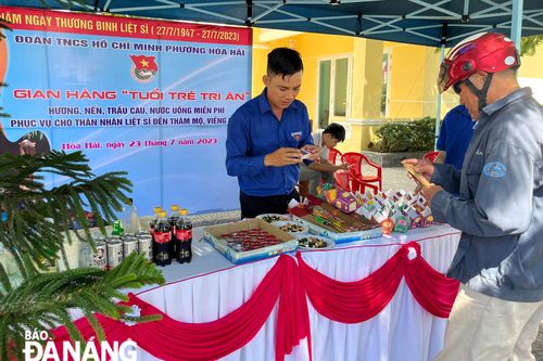 Tuổi trẻ Hòa Hải tri ân các anh hùng liệt sĩ