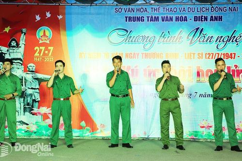 Chương trình văn nghệ Ký ức thời hoa lửa tri ân các anh hùng, liệt sĩ