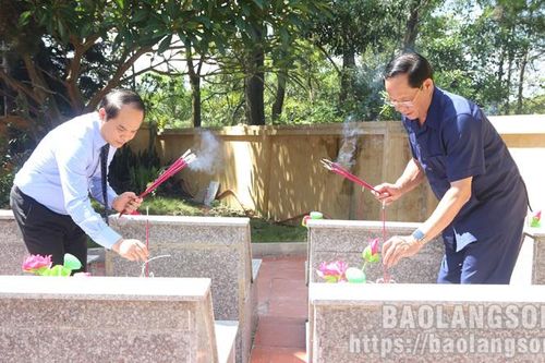 Trọn nghĩa, vẹn tình với người có công, anh hùng, liệt sĩ