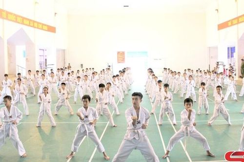 Chấp hành pháp luật về lao động trẻ em