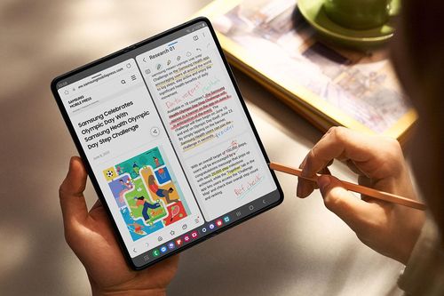 Samsung Galaxy Z Fold 5 là mẫu điện thoại thứ 3 sở hữu camera ẩn dưới màn hình