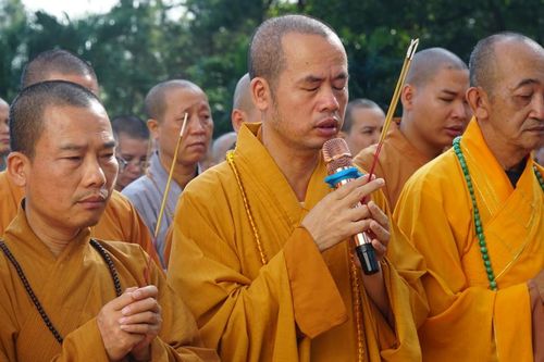 Ban Trị sự GHPGVN tỉnh Thanh Hóa, Nghệ An và Vĩnh Phúc tưởng niệm, cầu siêu các anh hùng liệt sĩ