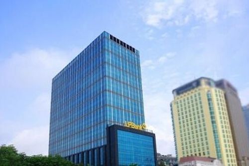 Lợi nhuận LPBank giảm gần 32%, nợ có khả năng mất vốn tăng gấp 2,2 lần