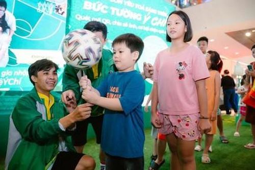 10.000 trẻ em trên toàn quốc tham gia hoạt động 'Bức tường ý chí'
