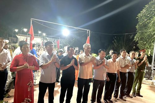 Hà Nội: Lãnh đạo huyện Thanh Oai dâng hương tưởng nhớ các anh hùng liệt sỹ