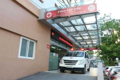 Sức khỏe nạn nhân vụ xe Camry đâm 3 người uống trà đá vỉa hè ra sao?