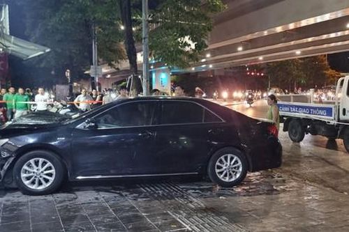 Xét nghiệm ma túy tài xế ô tô lao lên vỉa hè khiến 4 người bị thương