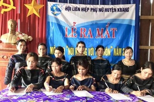 Gia Lai: Triển khai hơn 30 mô hình nói không với tảo hôn và hôn nhân cận huyết thống