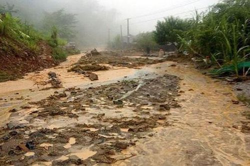 Ngày 28/7, nhiều khu vực mưa lớn, nguy cơ lũ quét, sạt lở