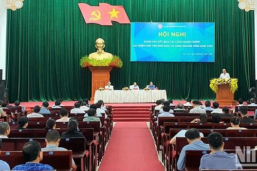 Kon Tum: Tiếp tục cải cách hành chính, cải thiện hơn nữa môi trường đầu tư kinh doanh
