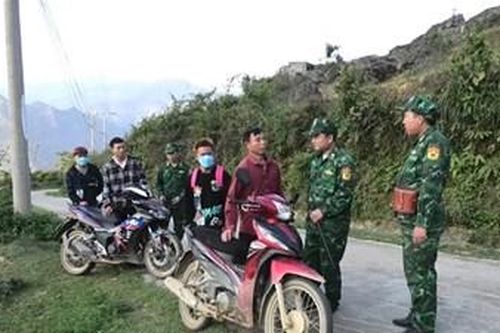 Vượt biên trái phép để mong đổi đời