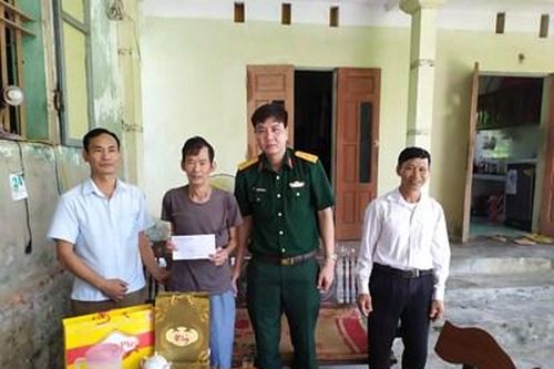 Trọn nghĩa với quê hương
