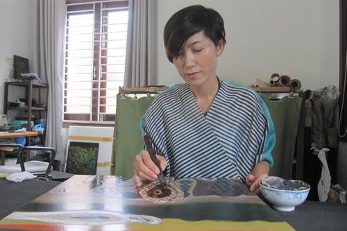 Saeko Ando: Nữ nghệ sĩ Nhật Bản đam mê sơn mài Việt Nam