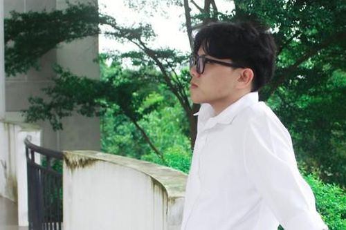 Chàng thủ khoa tốt nghiệp song ngành loại Xuất sắc