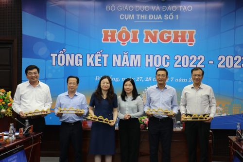 Cụm thi đua số 1 huy động tốt các nguồn lực phát triển giáo dục và đào tạo