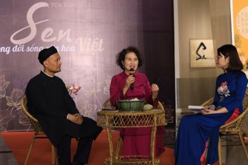 Vẻ đẹp của Sen trong đời sống của người Việt