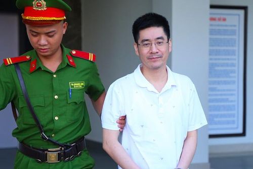 Phán quyết nào với cựu điều tra viên Hoàng Văn Hưng và sự mâu thuẫn về khoản tiền 'chạy án'?