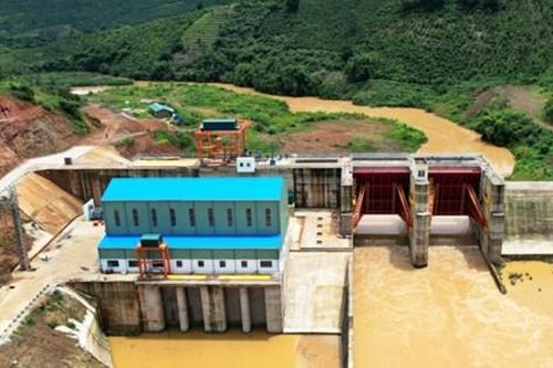 Chủ nhà máy thủy điện bị xử phạt vì chiếm dụng đất công