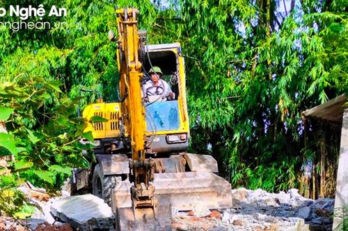 Triển khai thi công mương thoát nước thải cho người dân Thanh Yên (Thanh Chương)