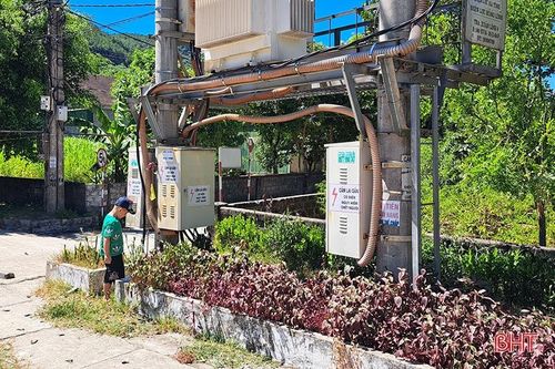 Bất an với trạm biến áp 'ở trần'