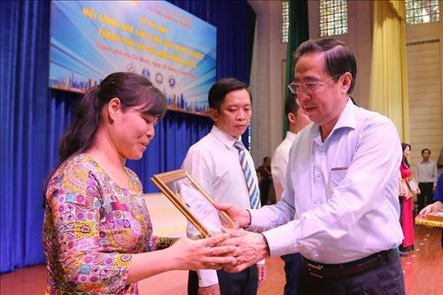 Thúc đẩy thi đua dạy tốt, học tốt trong giáo dục nghề nghiệp