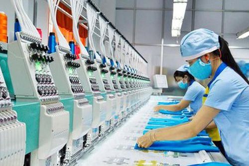 Cắt giảm cả nghìn nhân sự, doanh thu giảm gần 100%: Doanh nghiệp dệt may tiếp tục gặp khó