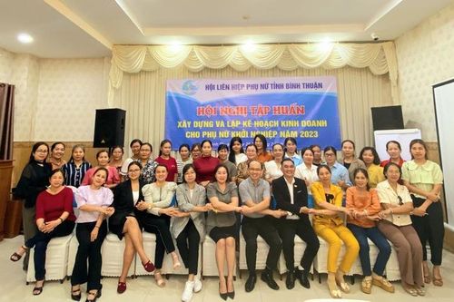 Bình Thuận: Tập huấn xây dựng và lập kế hoạch kinh doanh cho phụ nữ khởi nghiệp