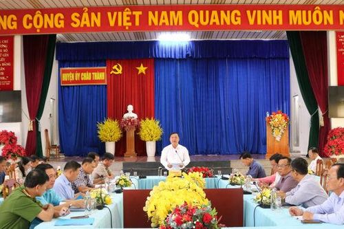 Ban Chấp hành Đảng bộ huyện Châu Thành đóng góp dự thảo báo cáo kiểm điểm giữa nhiệm kỳ thực hiện nghị quyết Đại hội Đảng bộ huyện lần thứ XII
