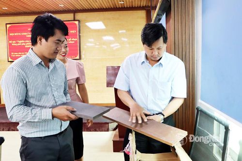 Sản xuất ván sàn composite bằng phế phẩm gỗ và rác thải nhựa