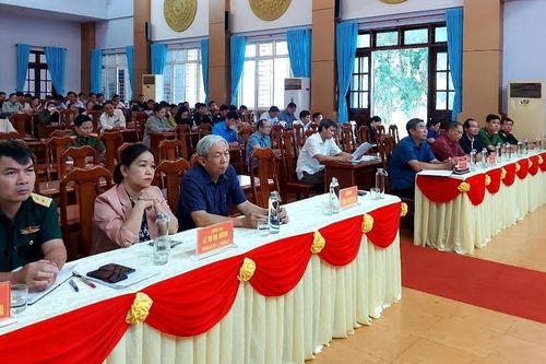 Phổ biến kiến thức quốc phòng-an ninh cho cán bộ, người dân vùng biên giới