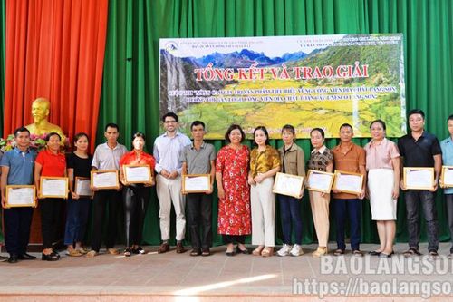 Tập huấn phát triển kinh doanh số phục vụ du lịch văn hóa và trao giải thưởng Cuộc thi nâng cao giá trị sản phẩm tiêu biểu vùng Công viên địa chất