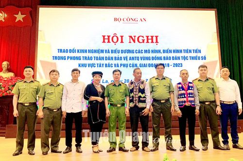 Tuyên Quang có 6 điển hình tiên tiến trong phong trào Toàn dân bảo vệ ANTQ vùng đồng bào dân tộc thiểu số được Bộ Công an khen thưởng