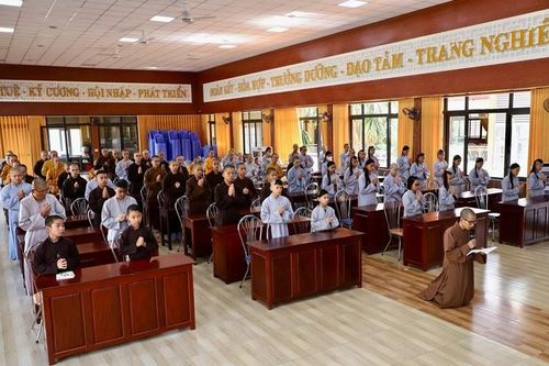 Đắk Lắk: Ban Trị sự GHPGVN tỉnh mở khóa học gia giáo chúng cho tập sự xuất gia