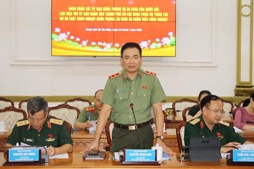 Đoàn khảo sát của Ủy ban Quốc phòng và An ninh làm việc với UBND TP. Hồ Chí Minh