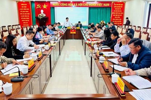 Phó Chủ tịch Nguyễn Hữu Dũng khảo sát việc thực hiện Nghị quyết đối với MTTQ tỉnh Lâm Đồng