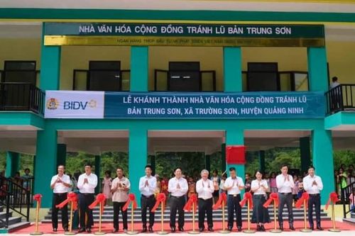 Quảng Bình đưa vào sử dụng nhà văn hóa cộng đồng tránh lũ xã Trường Sơn