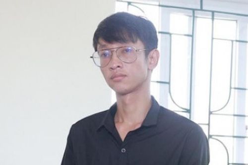 Nhân viên lập hồ sơ khống chiếm đoạt 1,8 tỷ đồng của chủ