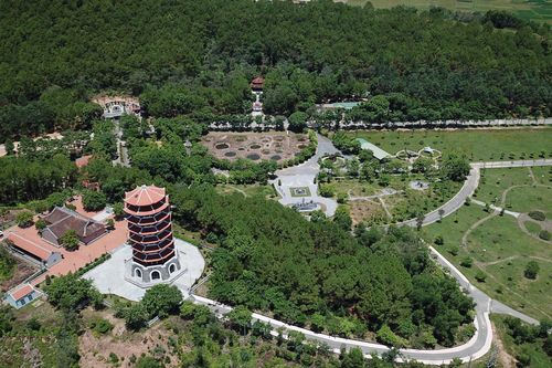 Người kể chuyện ở 'túi đạn, hố bom' giữa thời bình