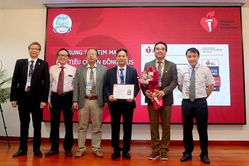 'Các tiến bộ trong điều trị bệnh lý Nội khoa theo xu hướng mới'