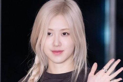 Fan Việt chi gần 600 triệu đồng đón BlackPink tới Hà Nội