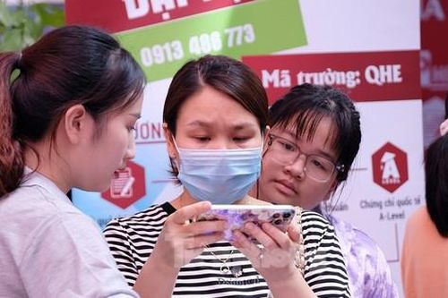 Điểm chuẩn nhóm ngành sư phạm: Liệu có đạt 'đỉnh' như năm 2022