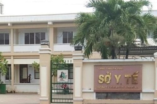 Kỷ luật cảnh cáo Phó Giám đốc Sở Y tế tỉnh Cà Mau