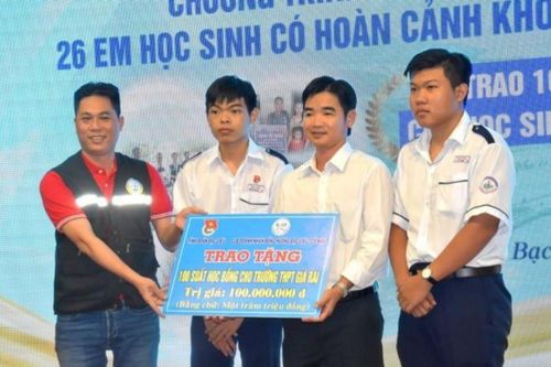 Nhiều hoạt động thiết thực tại Chương trình Caravan 'Thắp sáng yêu thương lần thứ II năm 2023'