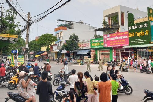 Kẻ sát hại tình cũ ra đầu thú, truy bắt thêm 3 đối tượng